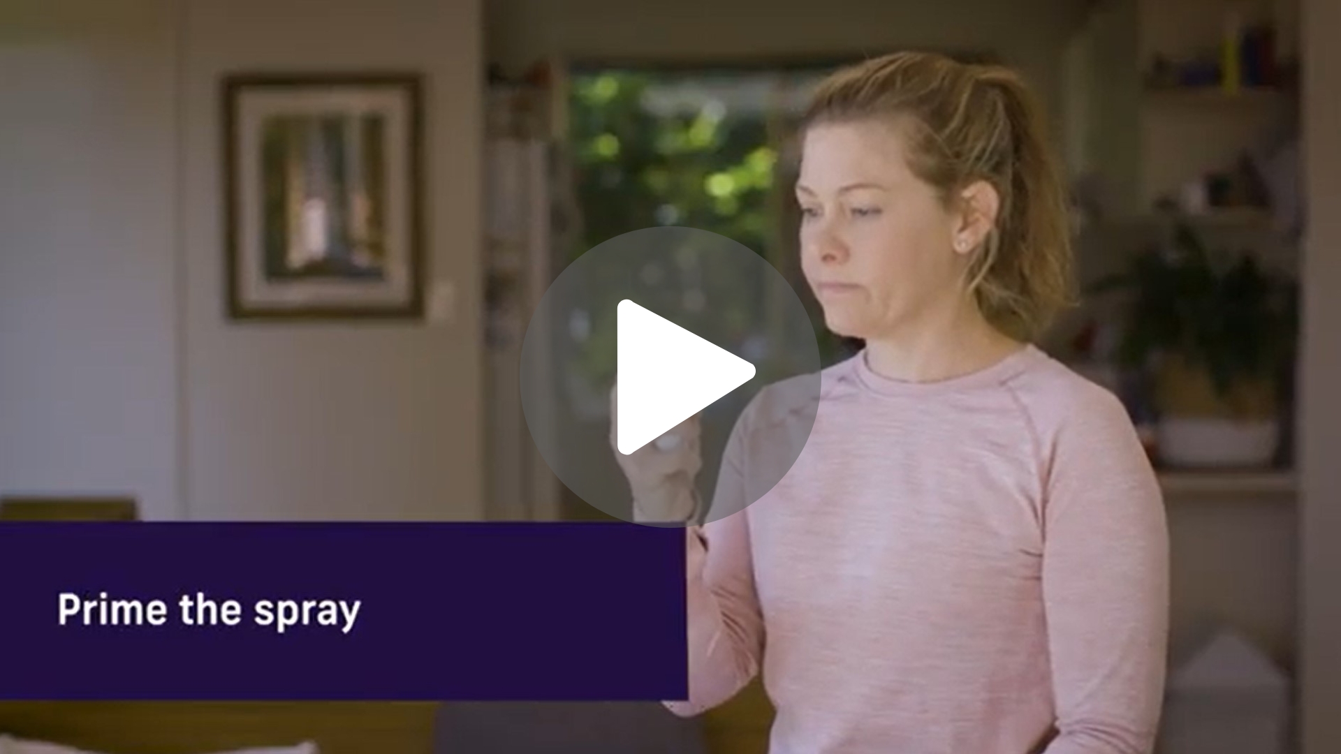 How to use nasal spray thumbnail How to use nasal spray thumbnail