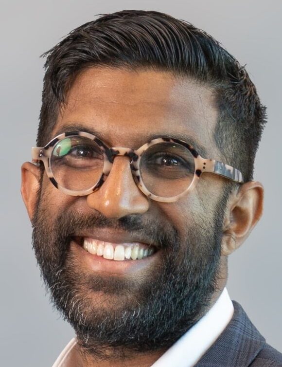 DR SHIVANTHAN SHANTHIKUMAR